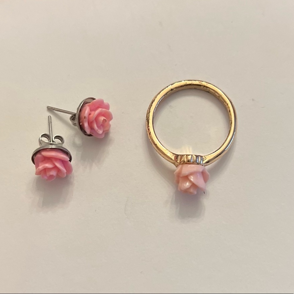 Pink rose ring with silver  earrings set